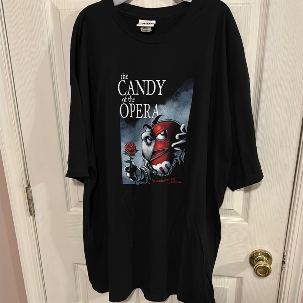 M&M'S World Black 'Candy of the Opera' Short Sleeve Tee